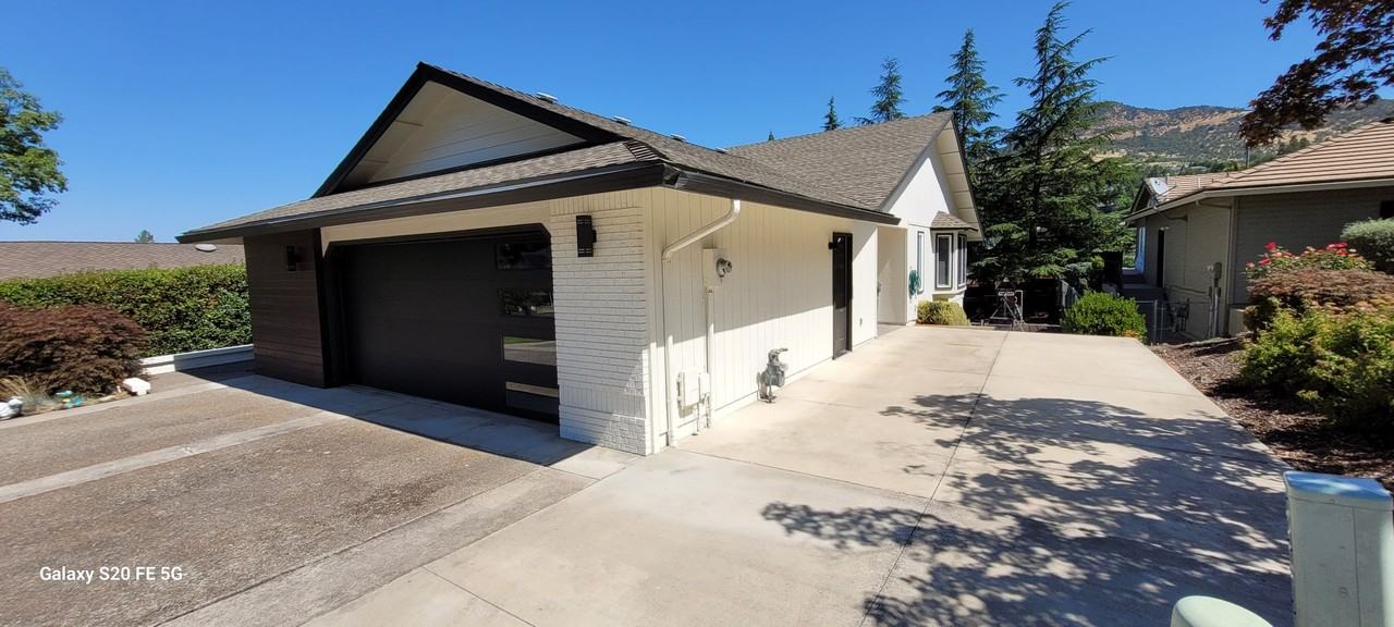 4325 Jennie Way - Photo 2 of 18