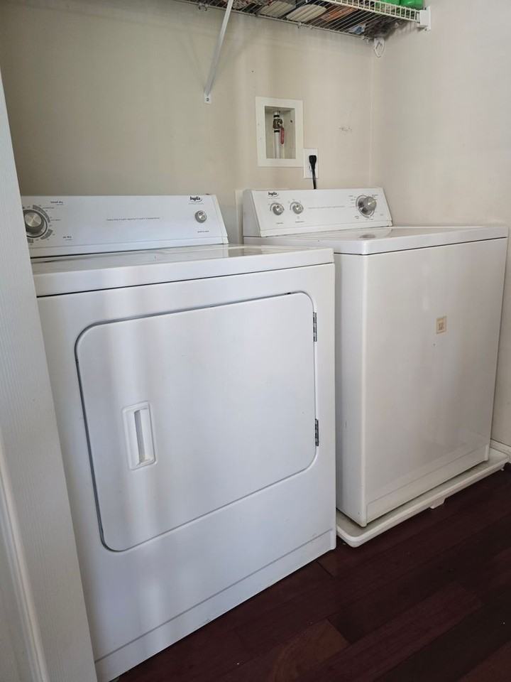 3324 Harbour Pointe Pl ##15 - Photo 4 of 17
