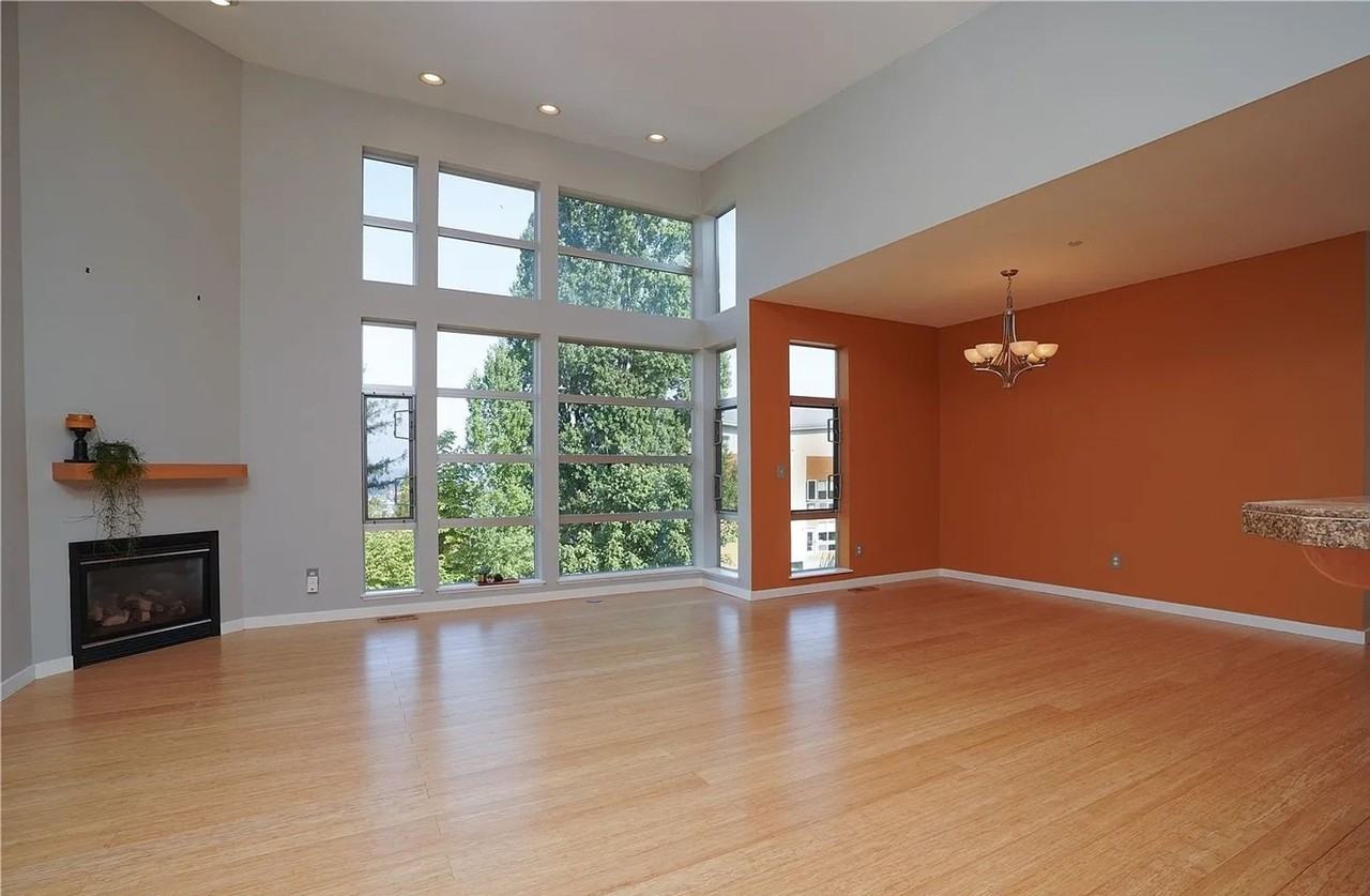 2357 Yakima Ct - Photo 3 of 21