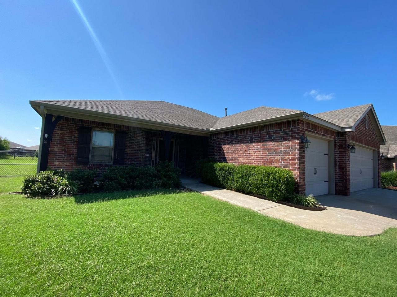 26772 E 142nd Pl S - Photo 2 of 35