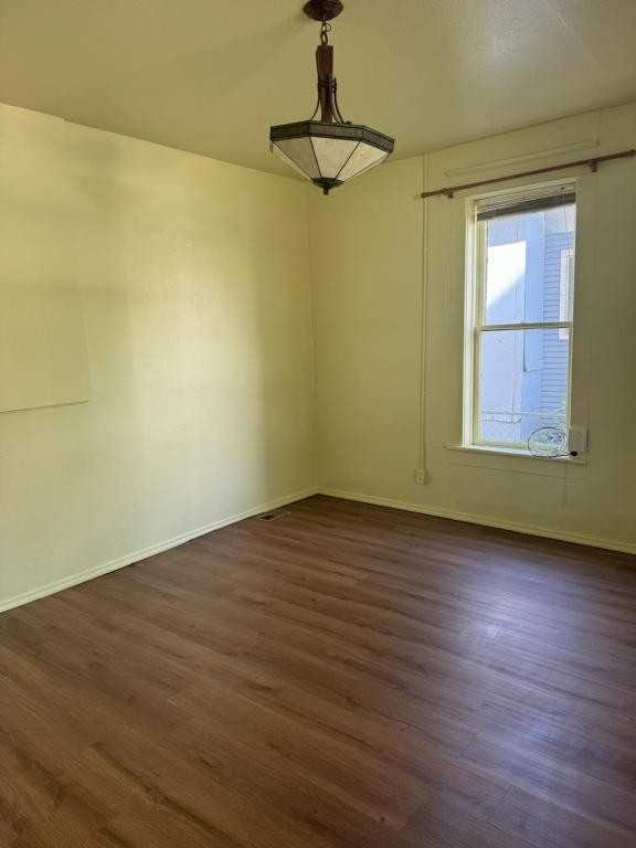 845 Palmer St - Photo 4 of 11