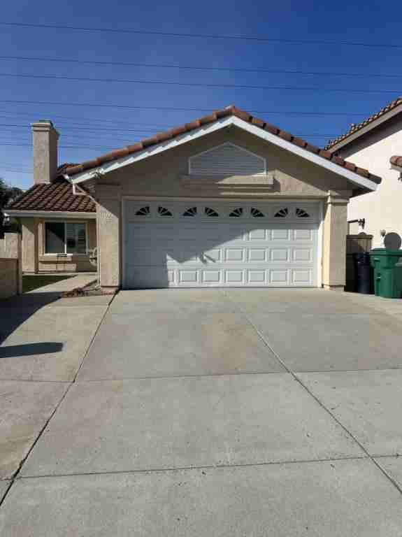 10220 Keoki St Unit 5 - Photo 2 of 8