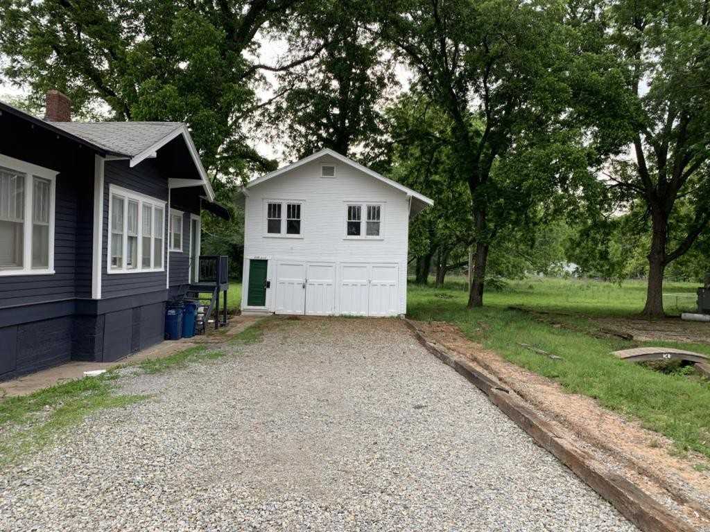 139 South Lowry Street