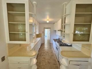 4901 Collis Ave - Photo 3 of 15