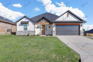 featured image of 2524 Creek Dr