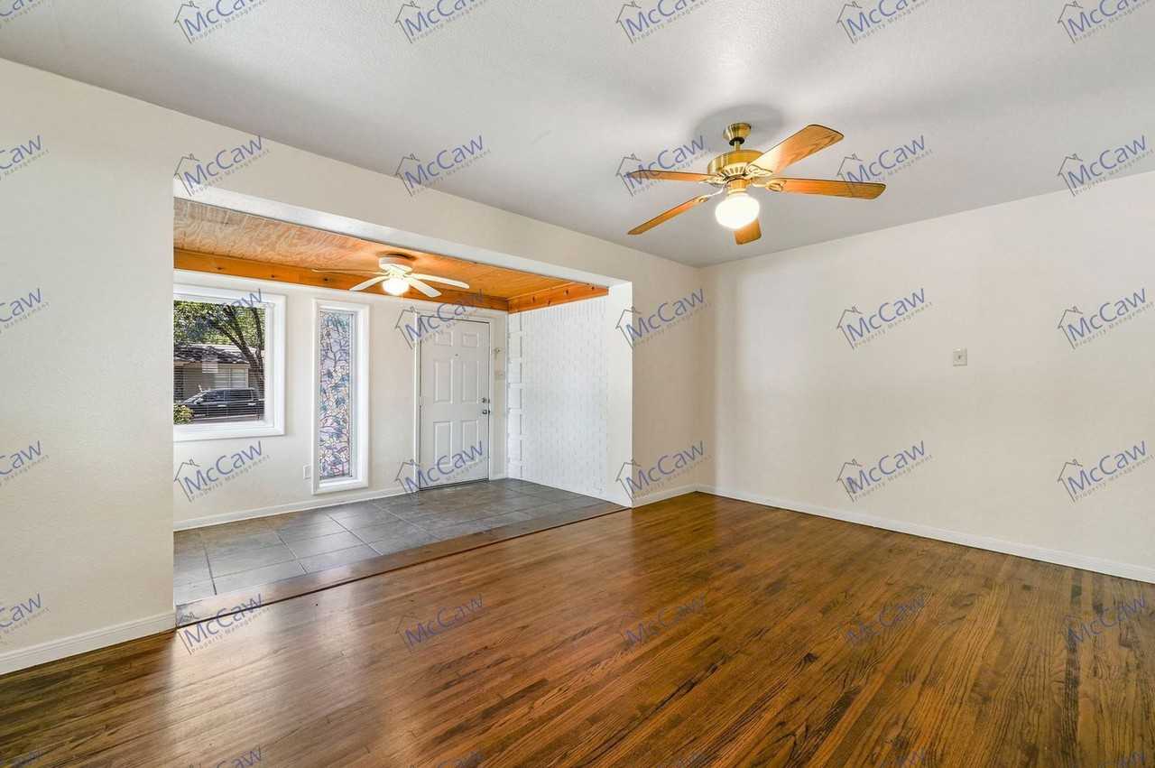 2704 Highwood Drive - Photo 3 of 20