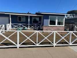 featured image of 1190 Luxton St