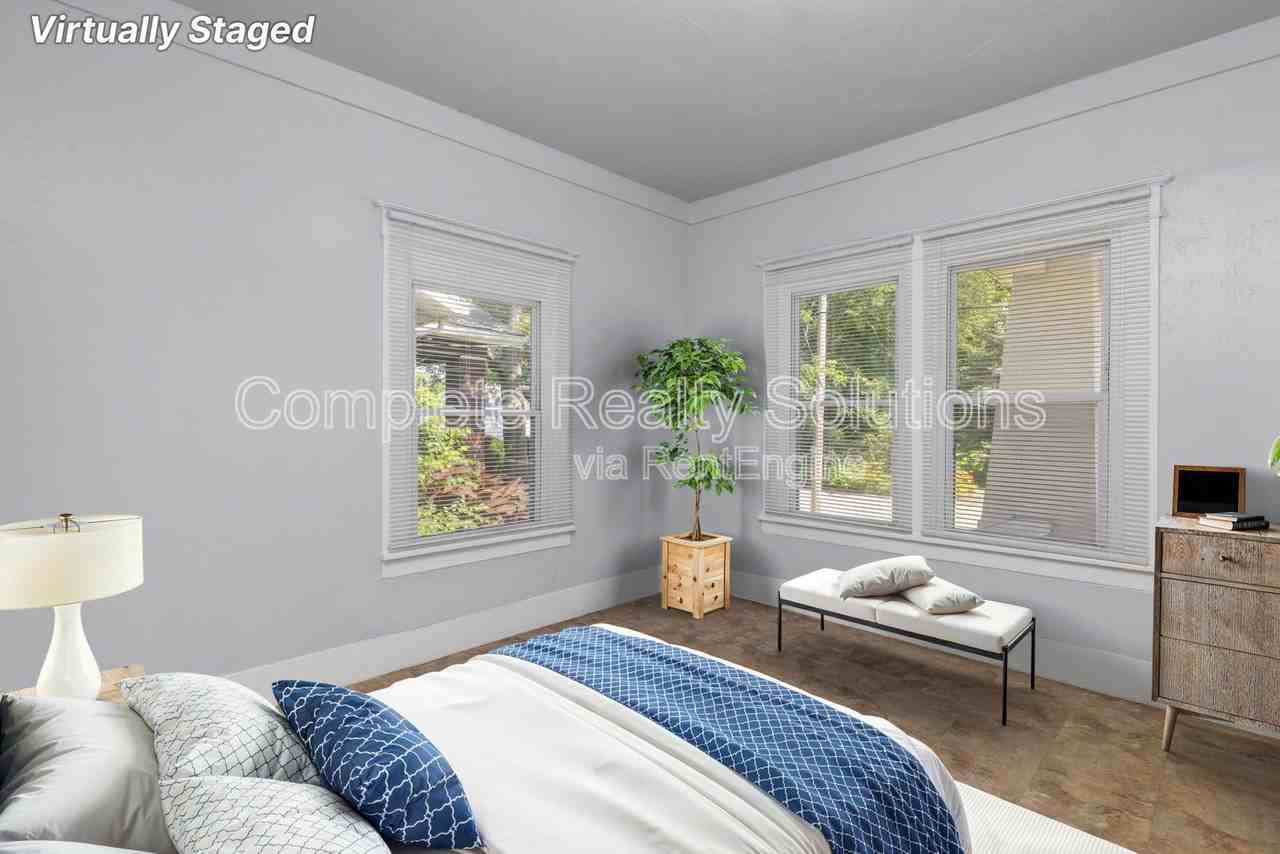 8896 Alva Ave - Photo 3 of 30