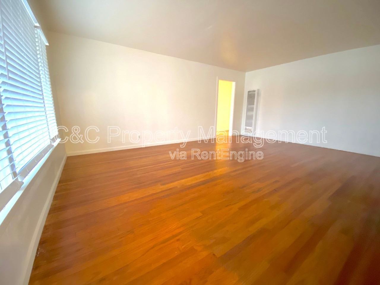 429 Reindollar Ave #A - Photo 2 of 20