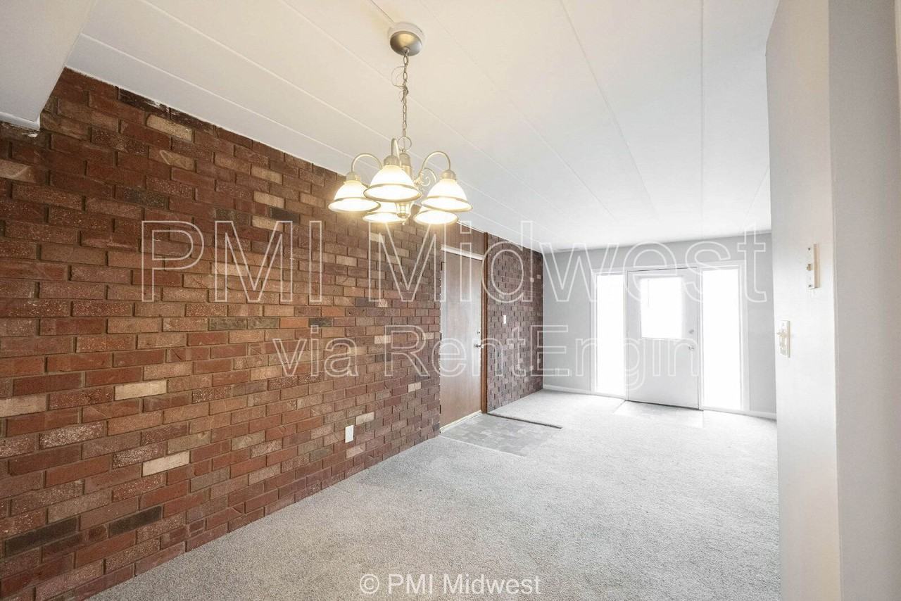 330 Progress Rd #B9 - Photo 3 of 27