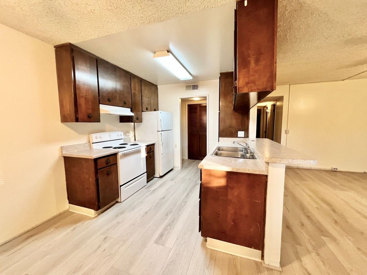 Available Now, Plus 1 Month Free! Updated 2 Bed, 2 Bath Units. Your Oasis Starts Here! - Photo 3 of 16