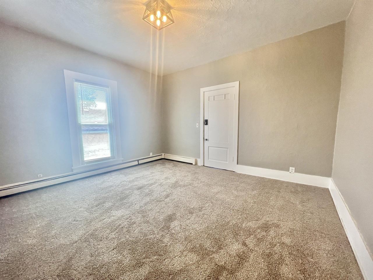 306 N Academy St #3 - Photo 6 of 10