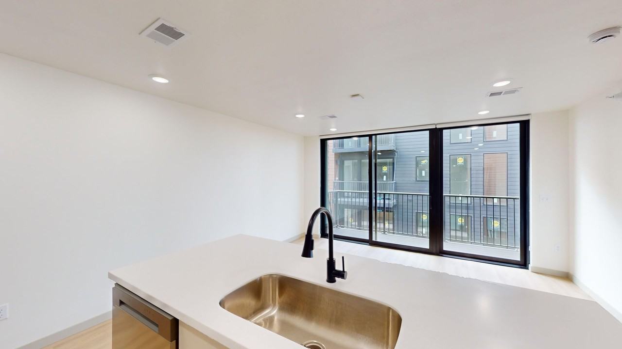 Bluestem Reserve Apartments - Photo 7 of 50