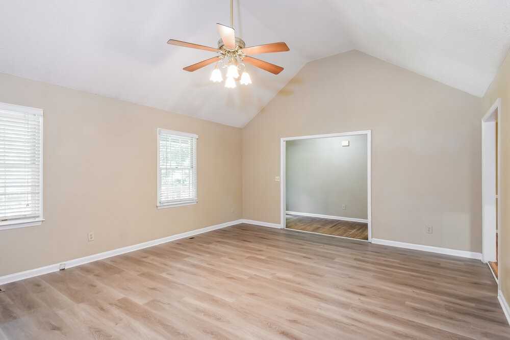 2699 Barcelona Dr Sw - Photo 6 of 17