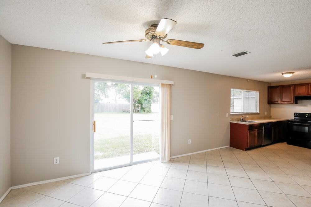 2913 Se Ironton Ave - Photo 6 of 16
