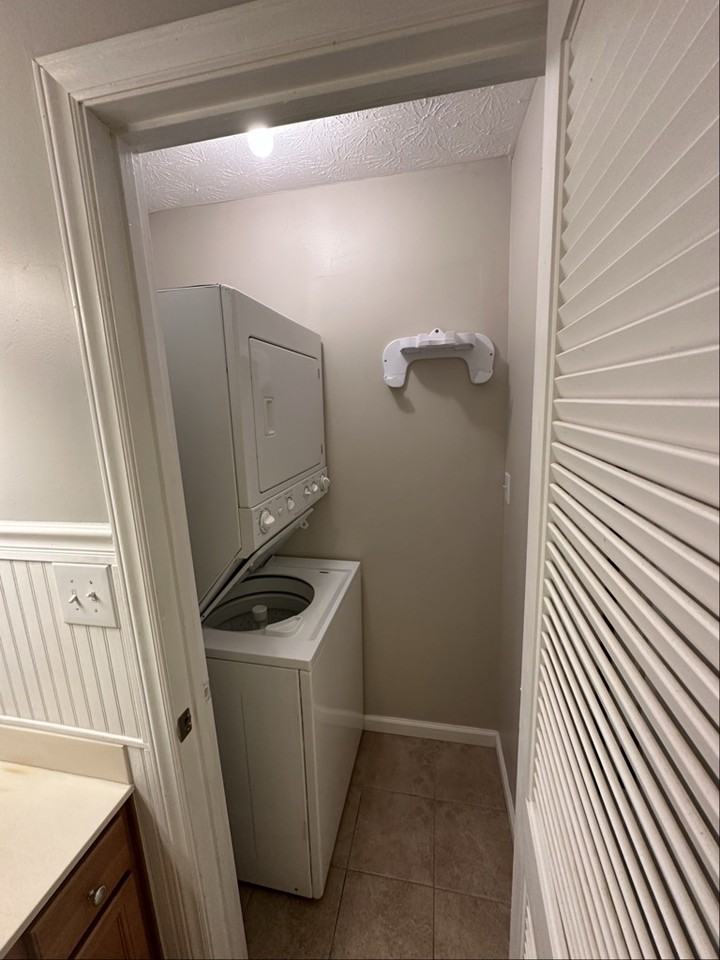 174 Talmadge St #5 - Photo 4 of 9