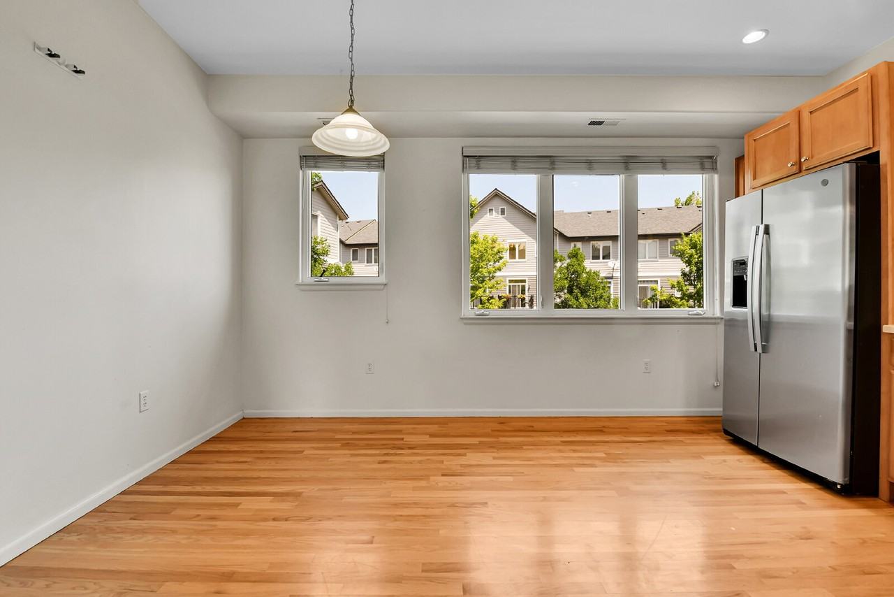 2943 West Riverwalk Circle - Photo 6 of 49