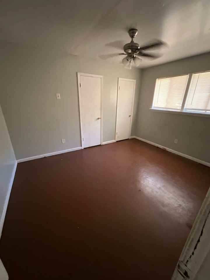 8605 S Emerald Loop - Photo 3 of 12
