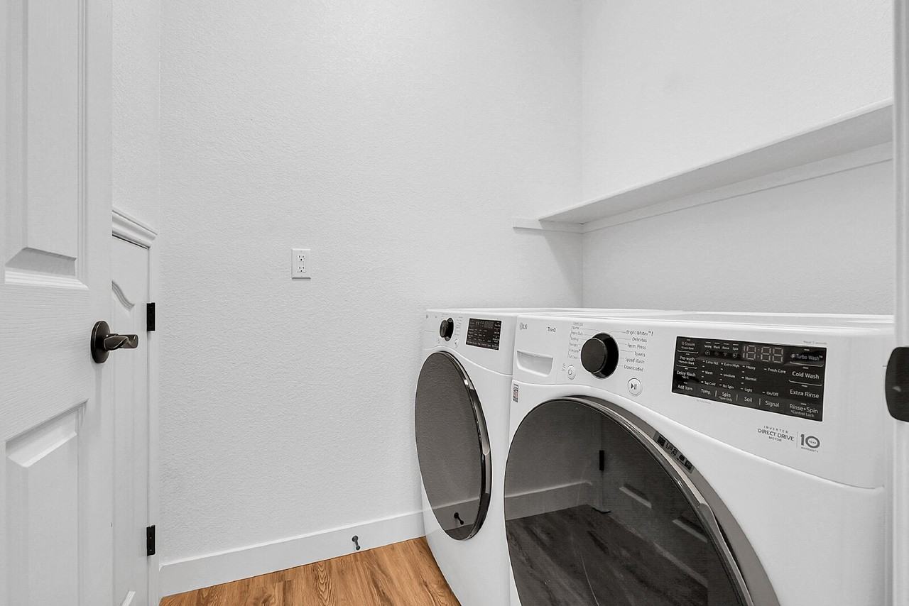 18179 E Cornell Pl - Photo 4 of 50