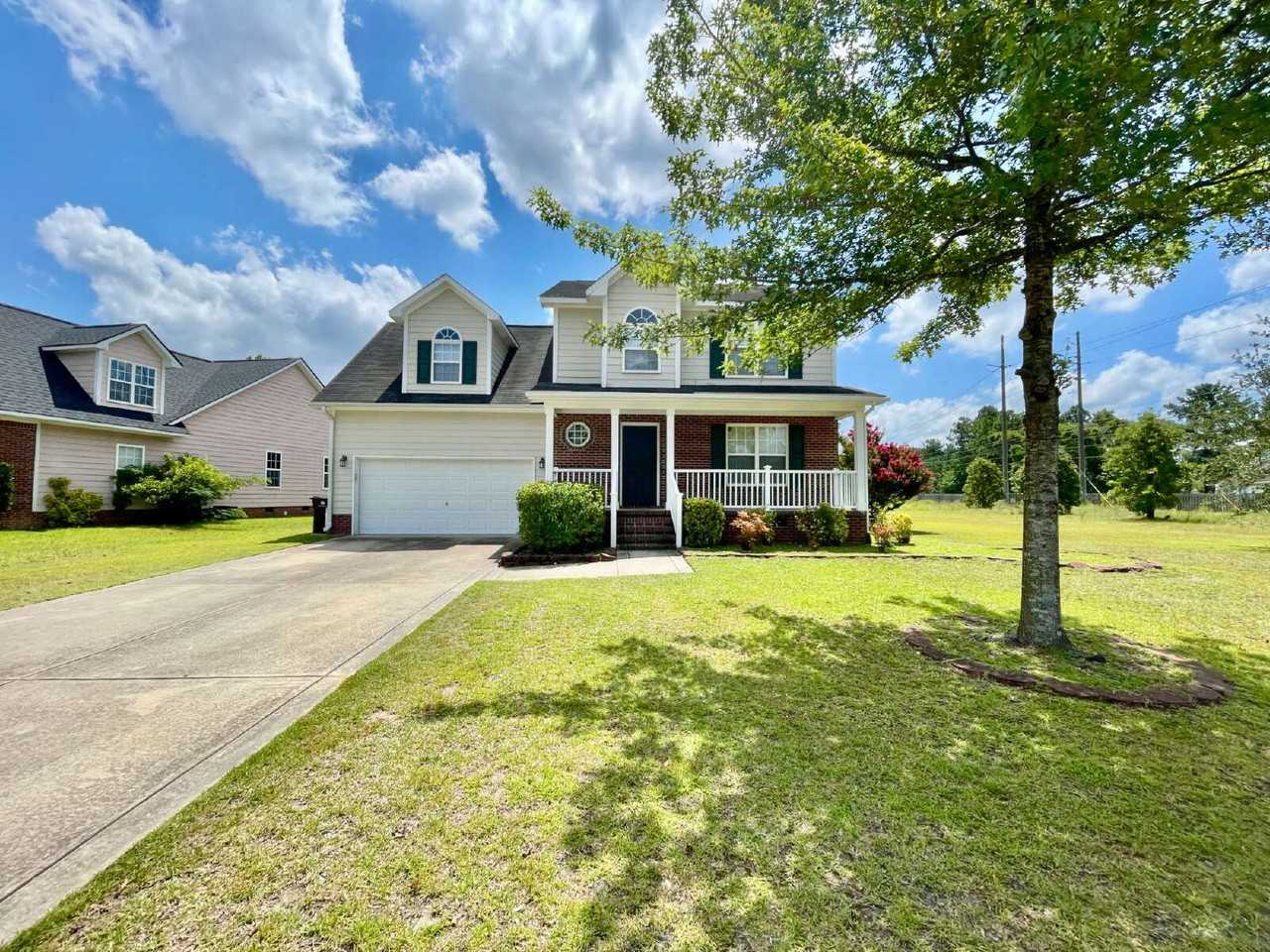 4113 Redspire Ln - Photo 2 of 26