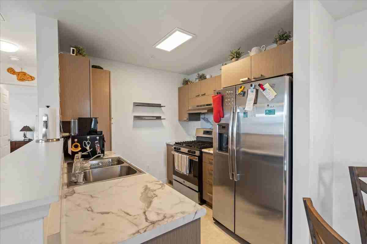 54 Kihalani St #1305 - Photo 7 of 34