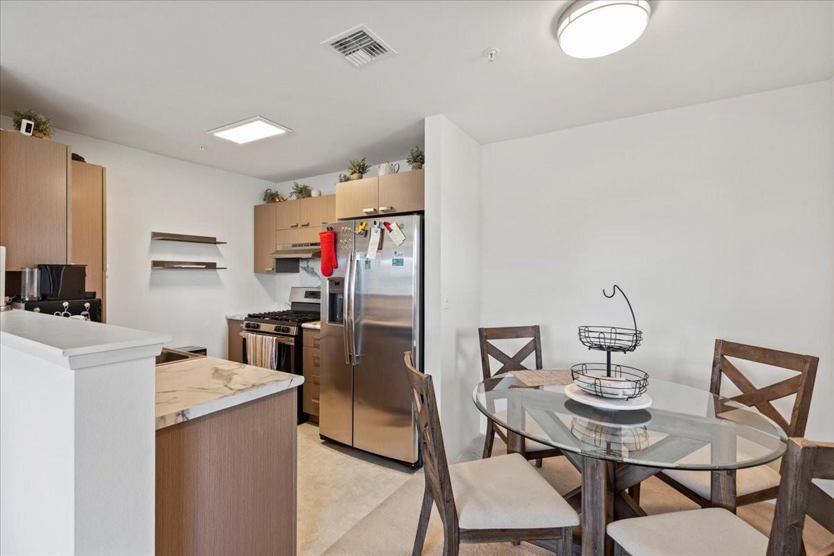 54 Kihalani St #1305 - Photo 6 of 34