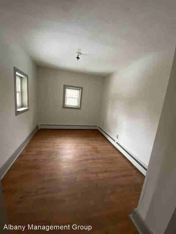 343 Madison Ave #1 - Photo 2 of 5