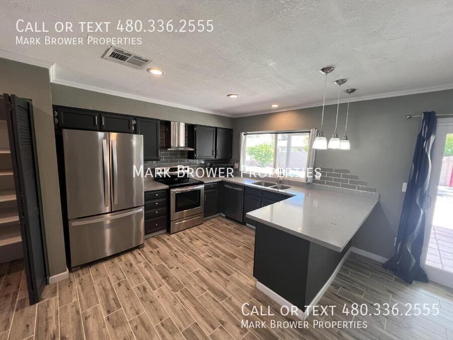 849 W Kiva Ave - Photo 3 of 17