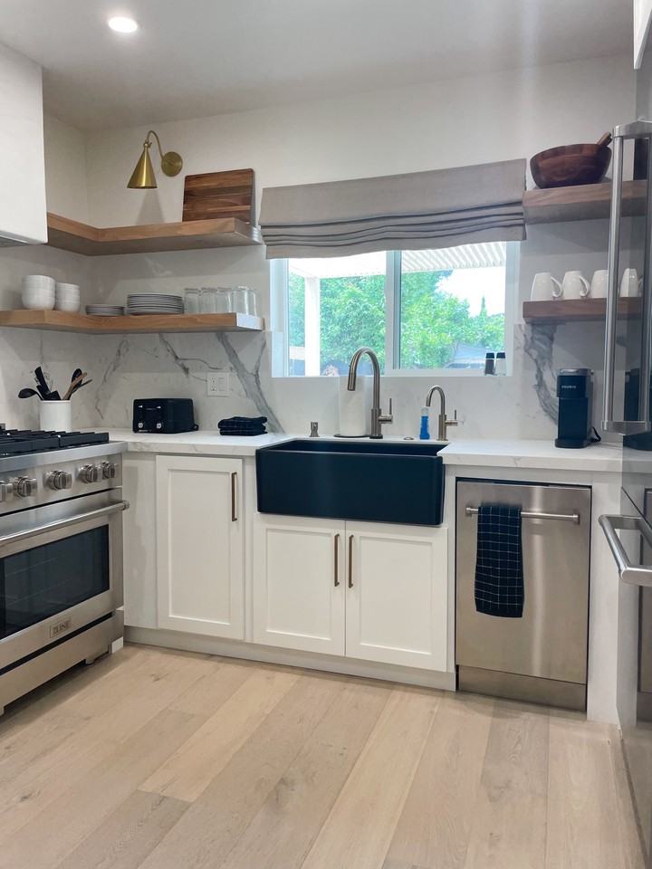 1114 Buena Vista Way #NA - Photo 3 of 11