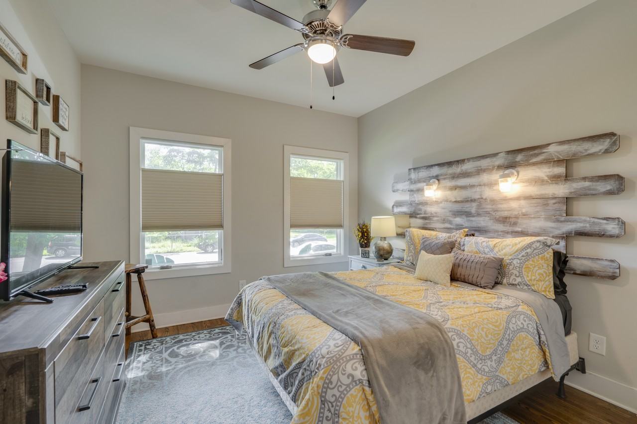 1910 11th Ave N #NA - Photo 3 of 37