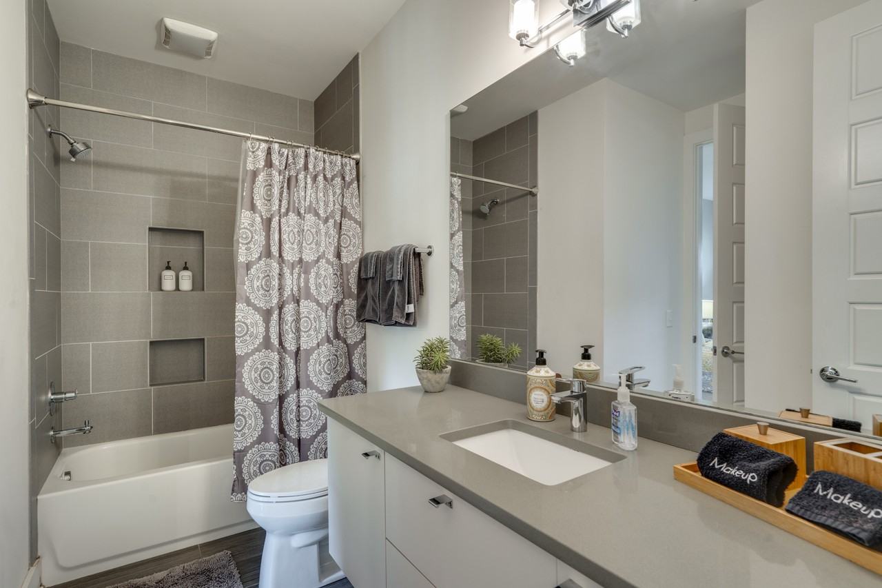 1910 11th Ave N #NA - Photo 5 of 37