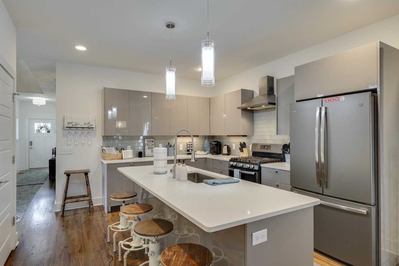 1910 11th Ave N #NA - Photo 6 of 37