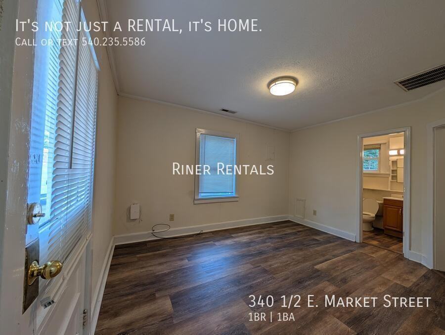 340 1/2 E Market St - Photo 3 of 12