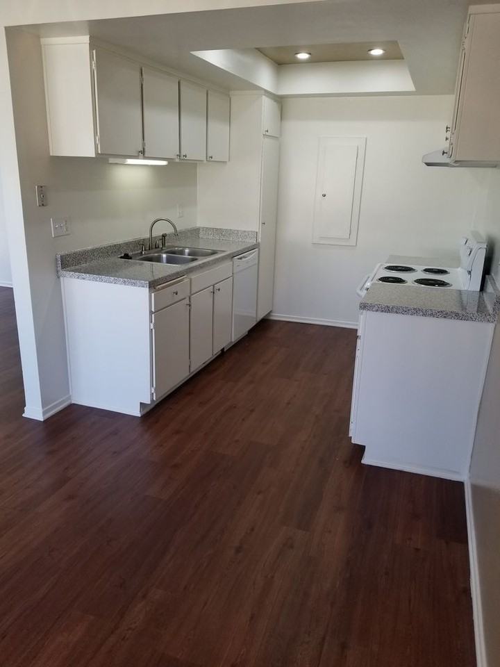 133 Santa Clara Apartments