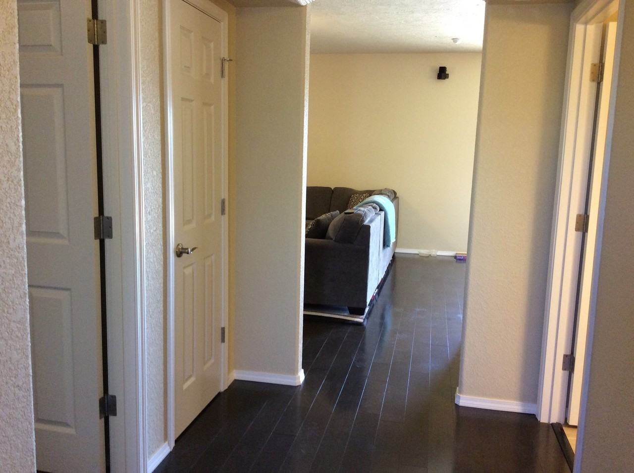 2400 Joes Ln - Photo 3 of 39
