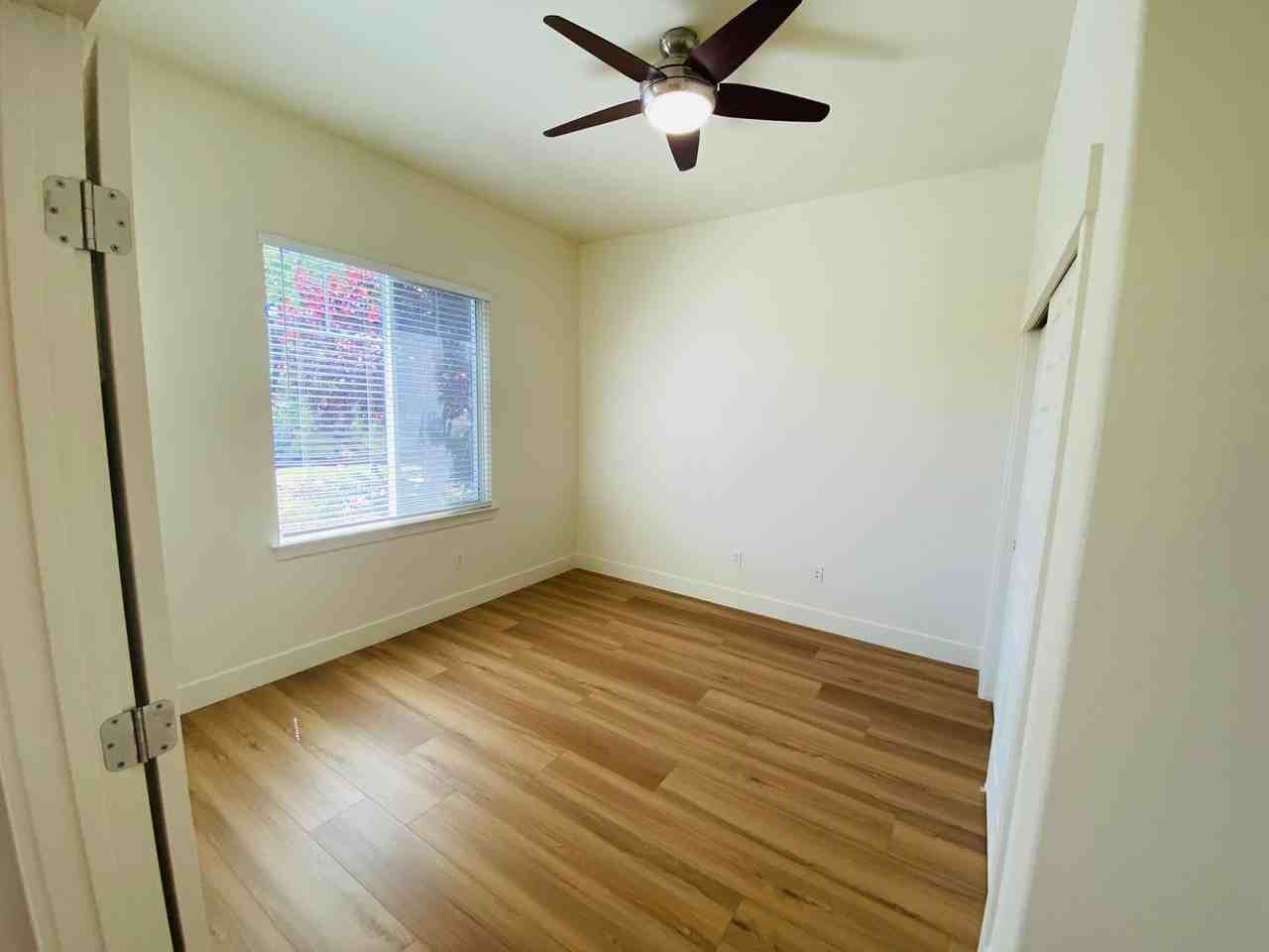 1697 Stone Canyon Dr - Photo 3 of 50