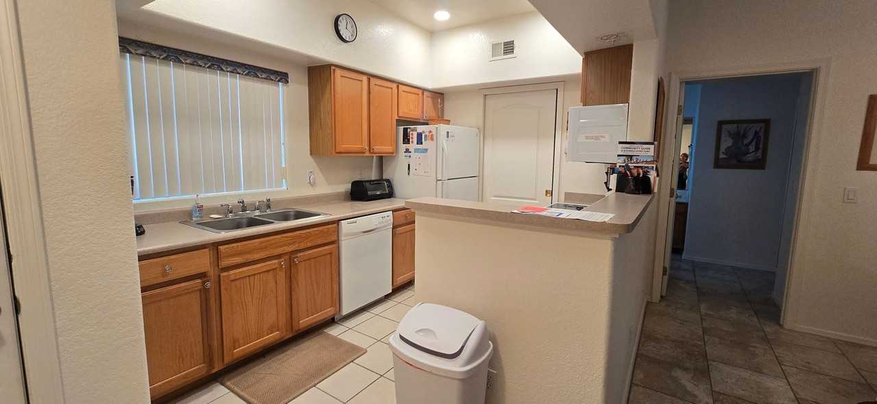 10401 North Saguaro Boulevard #121 - Photo 5 of 17