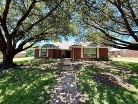 232 Crescent Dr - Photo 1 of 1