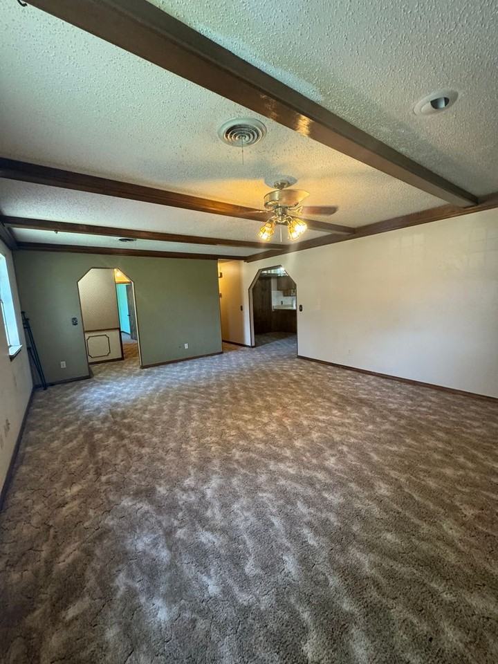7200 Hatton Rd - Photo 5 of 17