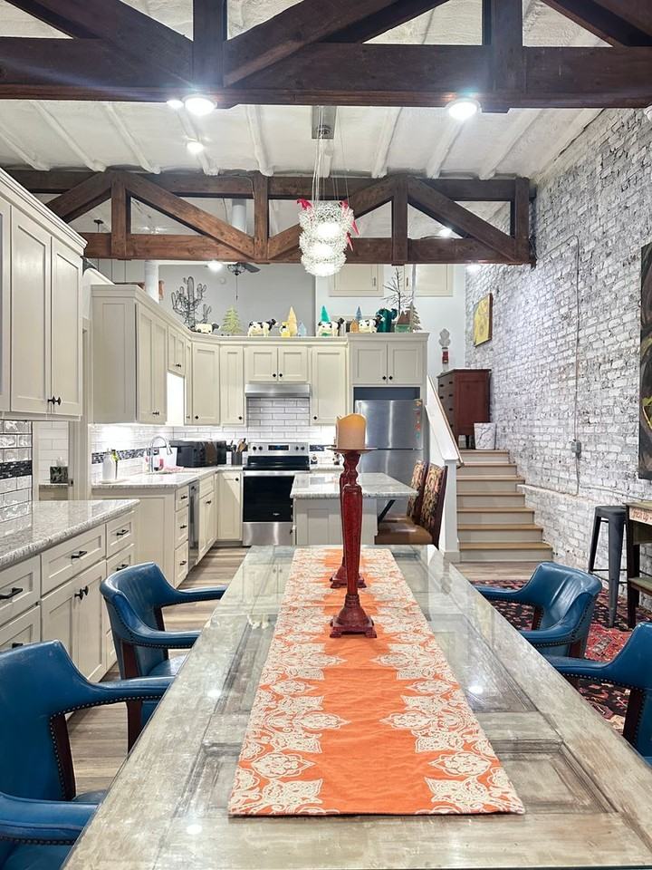 536 N Main St - Photo 7 of 15