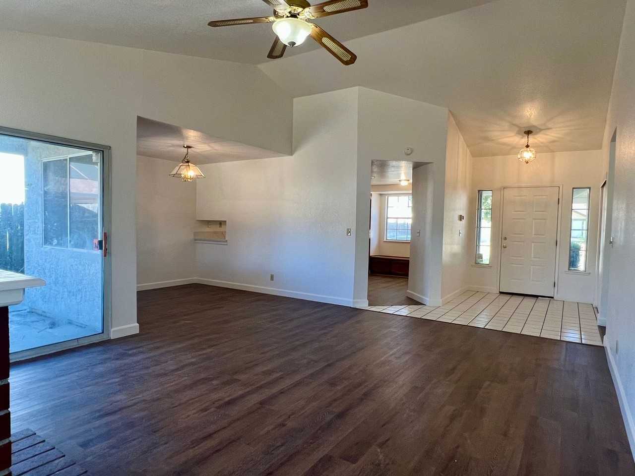 6509 Fuego Way - Photo 3 of 16