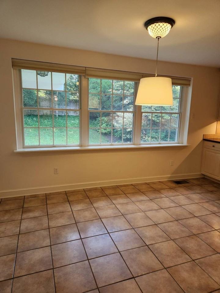 3916 48th St Nw - Photo 5 of 28