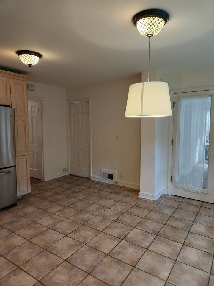 3916 48th St Nw - Photo 7 of 28