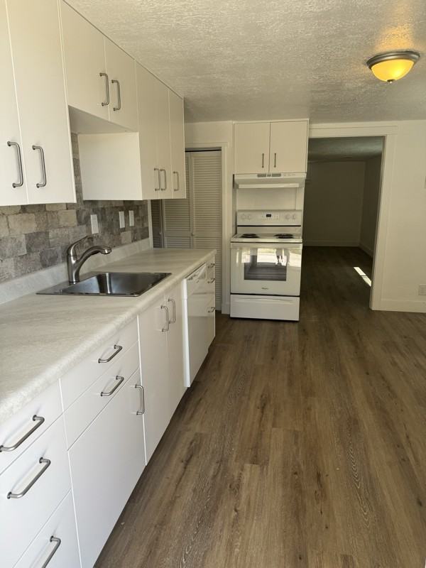 860 Sullivan Rd - Photo 2 of 7