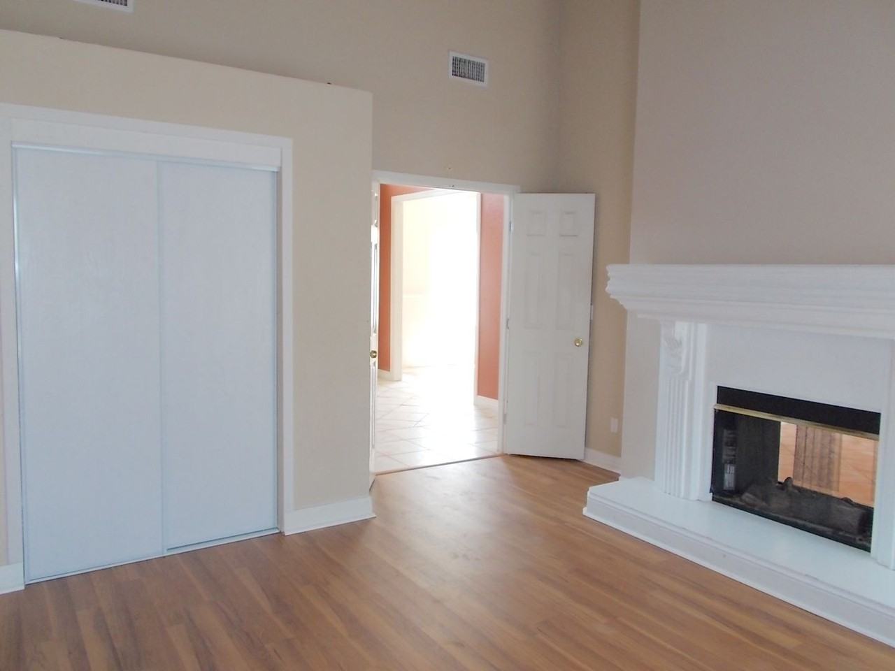 5016 N Cimarron Rd - Photo 6 of 31