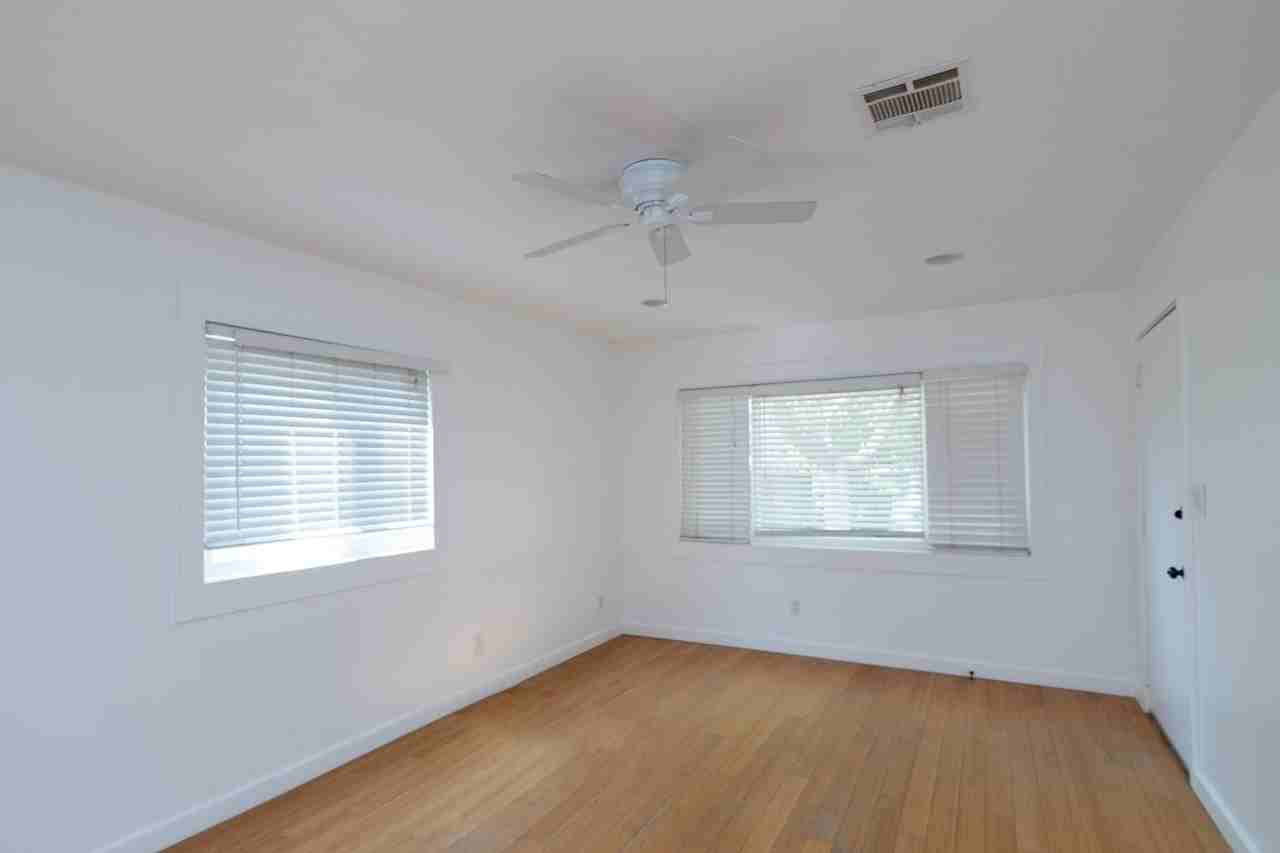 316 N Lima St - Photo 2 of 16