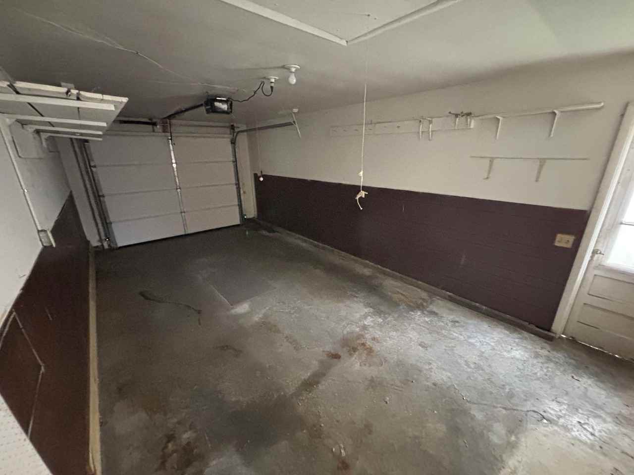 2820 S Glass St - Photo 6 of 18