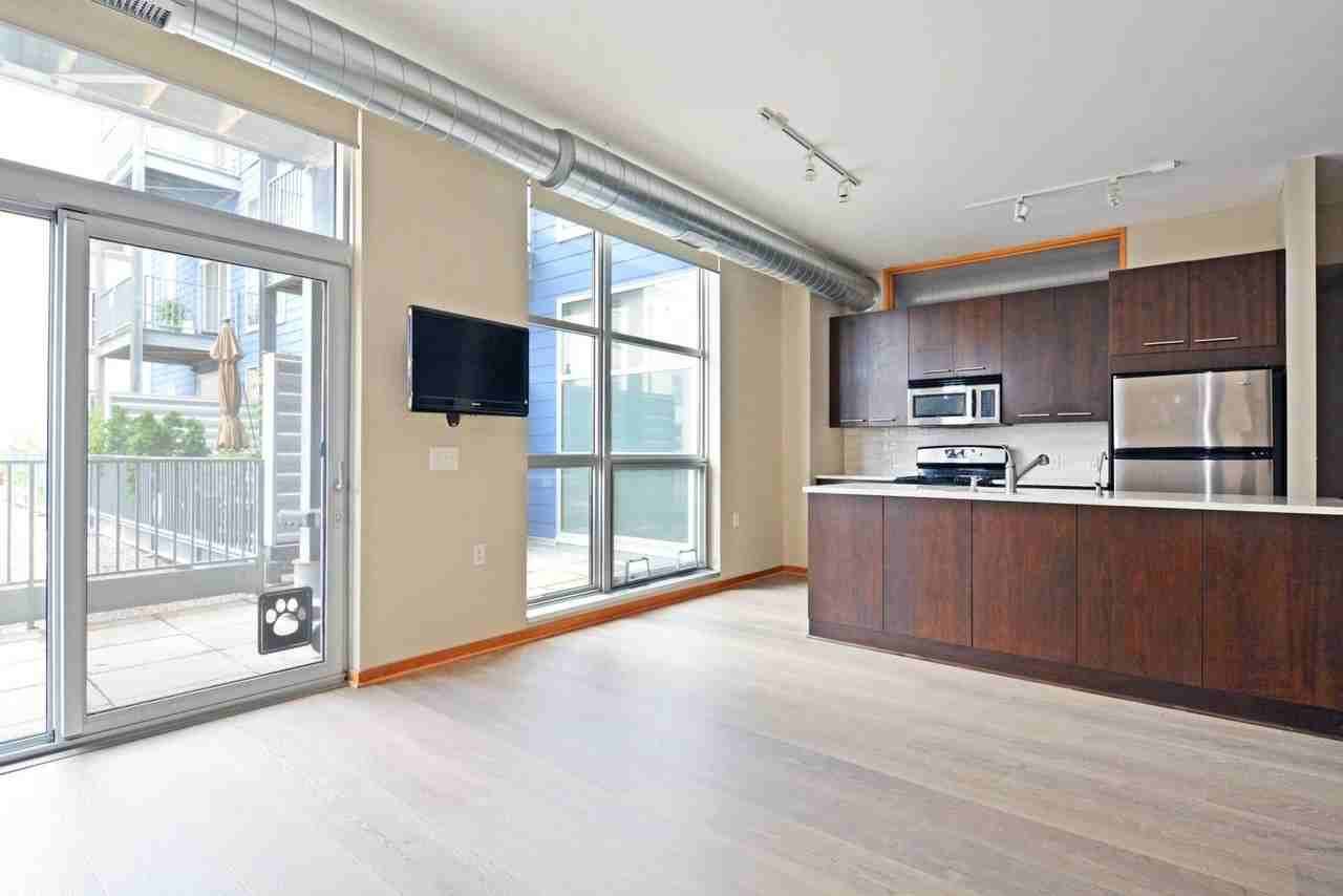 1211 Lagoon Ave #209 - Photo 5 of 16
