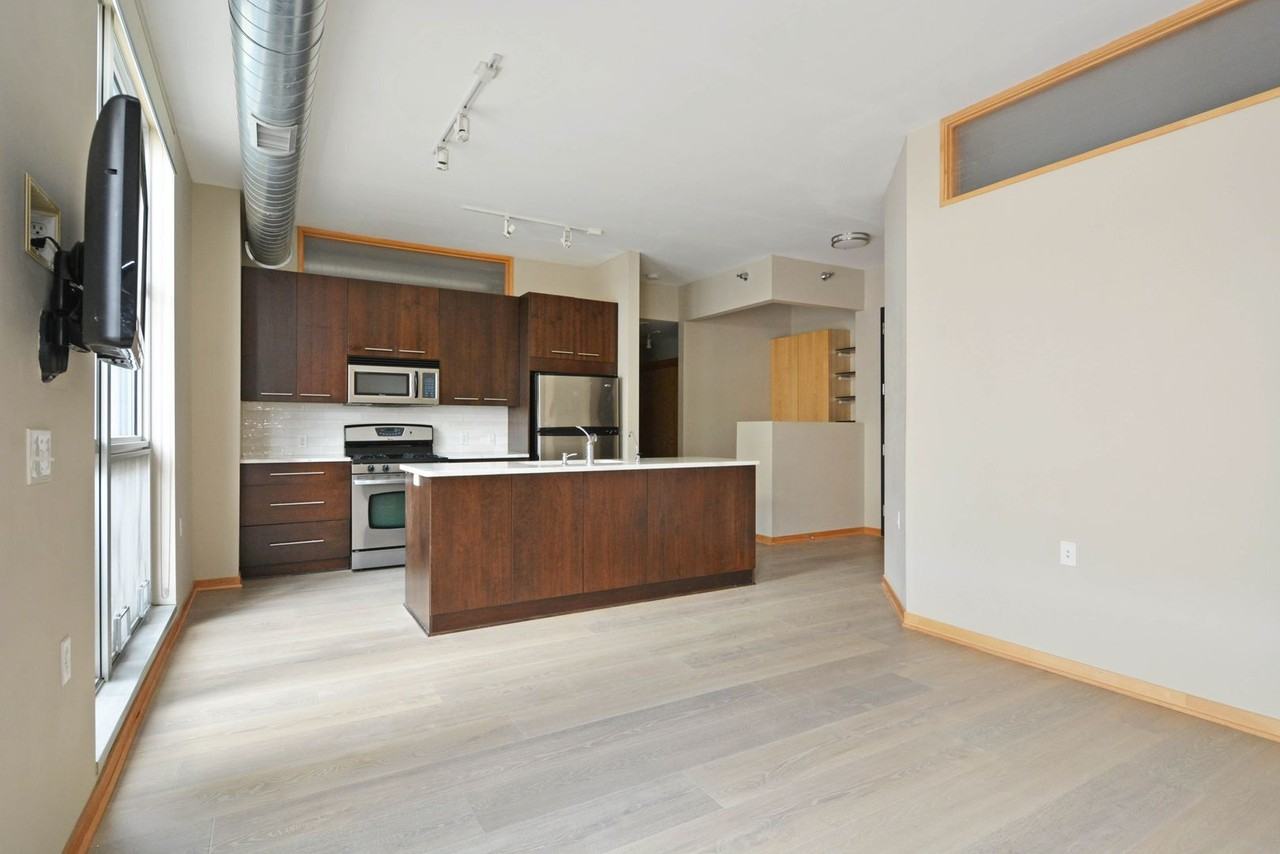 1211 Lagoon Ave #209 - Photo 6 of 16