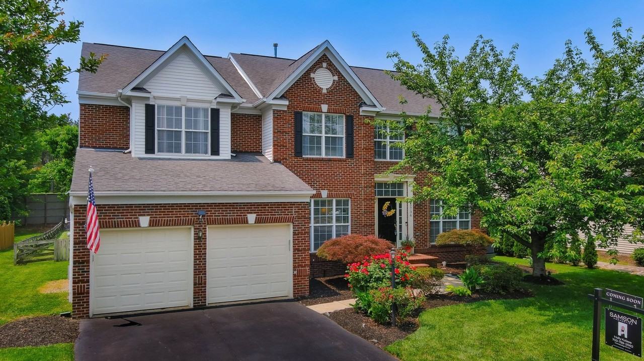 5736 Caribbean Ct - Photo 2 of 50